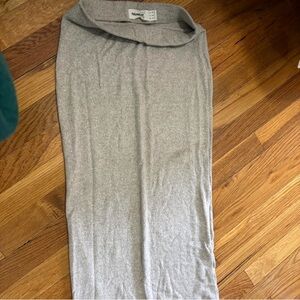 Pull&Bear Light Gray Knit Midi Skirt